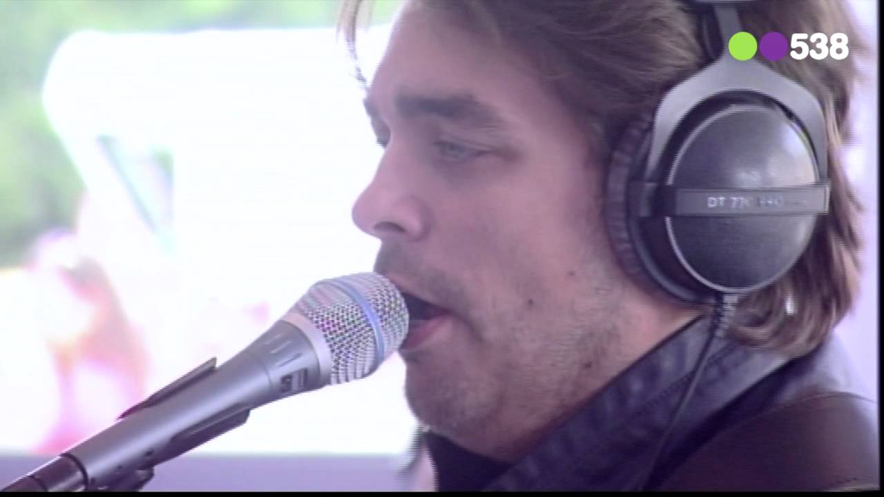 Waylon - Lucky Night (Live bij Evers Staat Op vanuit London)