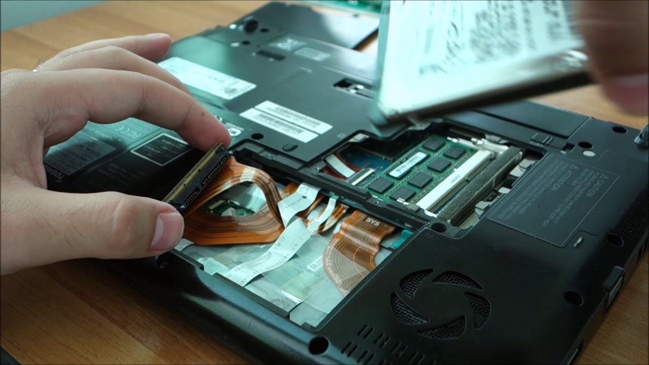 How to upgrade a Toshiba Portege R700 laptop