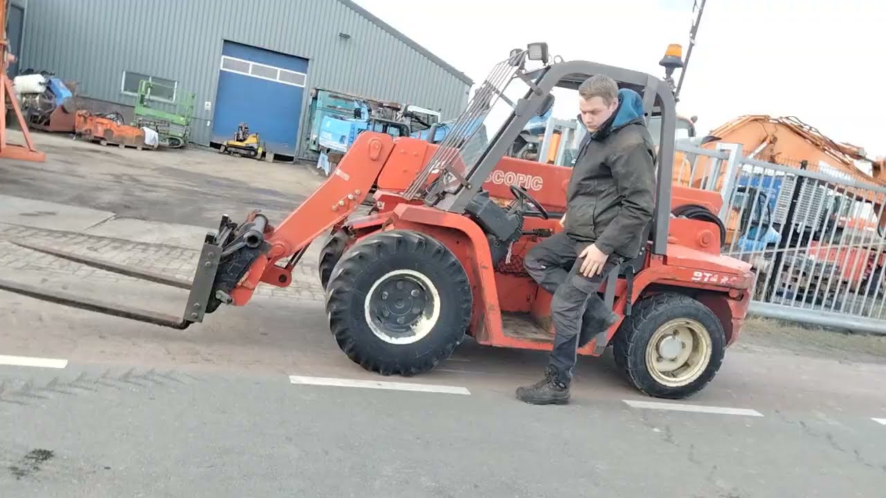 Manitou BT420, bj 2003, 8 668 uur