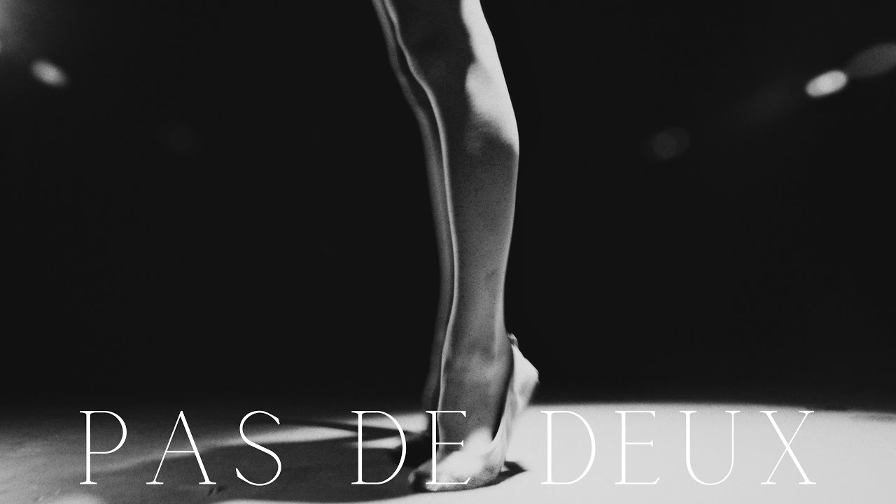 Pas de Deux