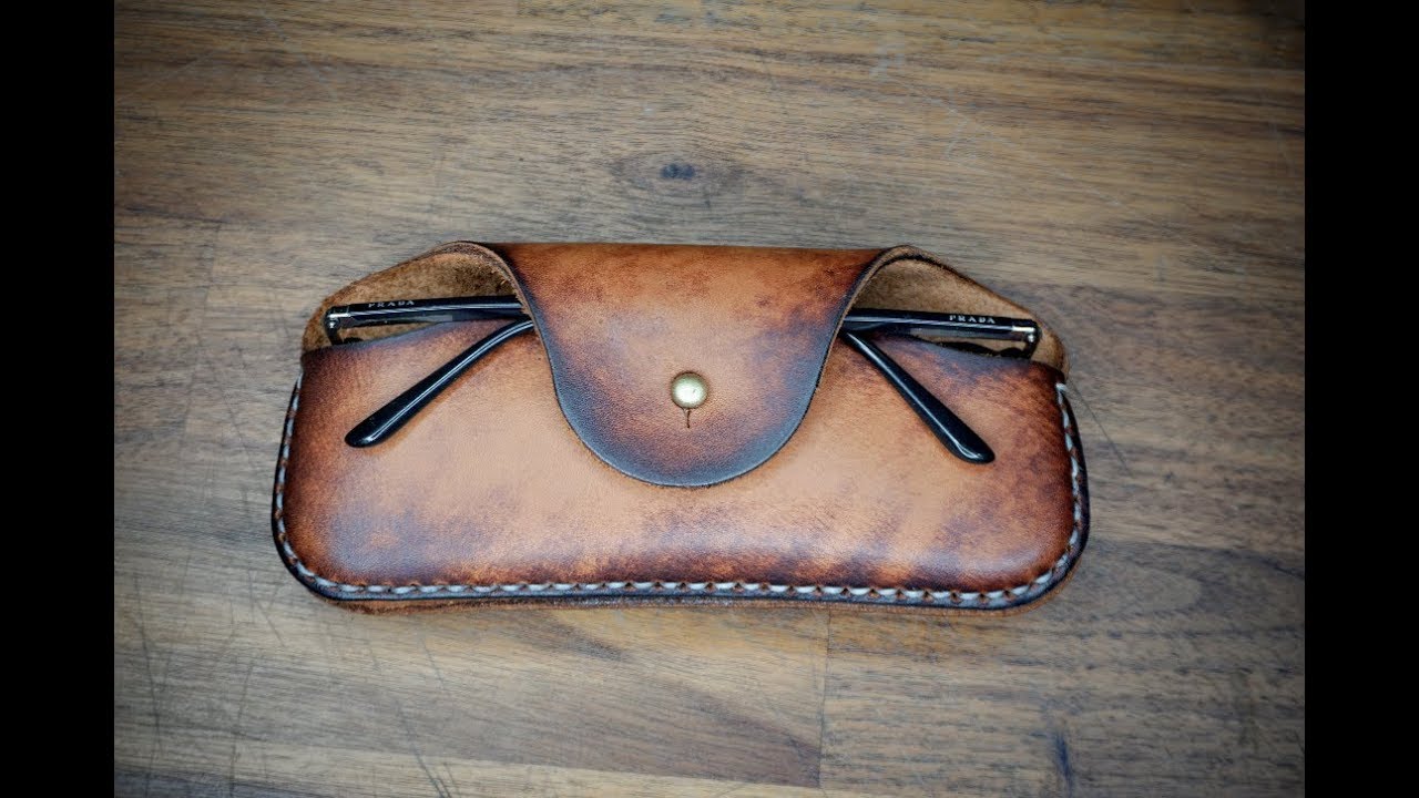 How to Make a Leather Glasses Case - Tutorial and Pattern Download
