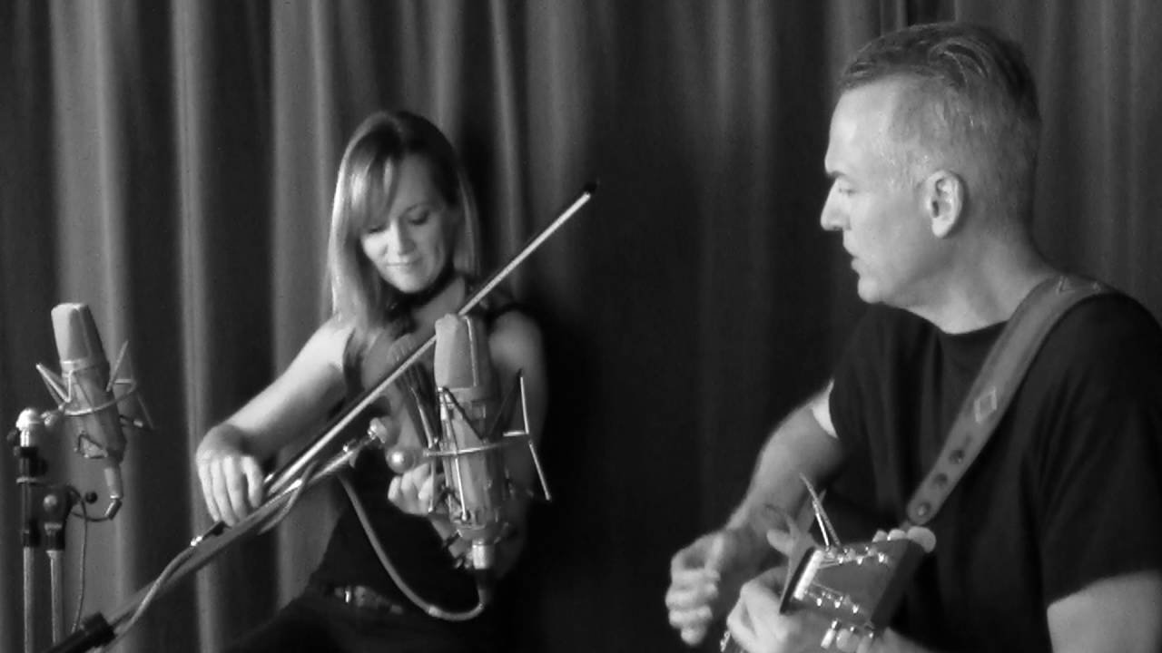 Tower of Song (Leonard Cohen) cover by Van Norden feat. Serena Eades