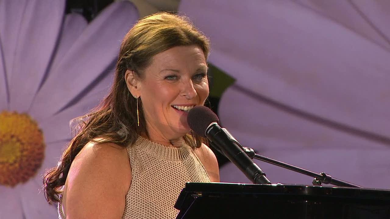 Lotta Engberg - Medley - Lotta på Liseberg (TV4)