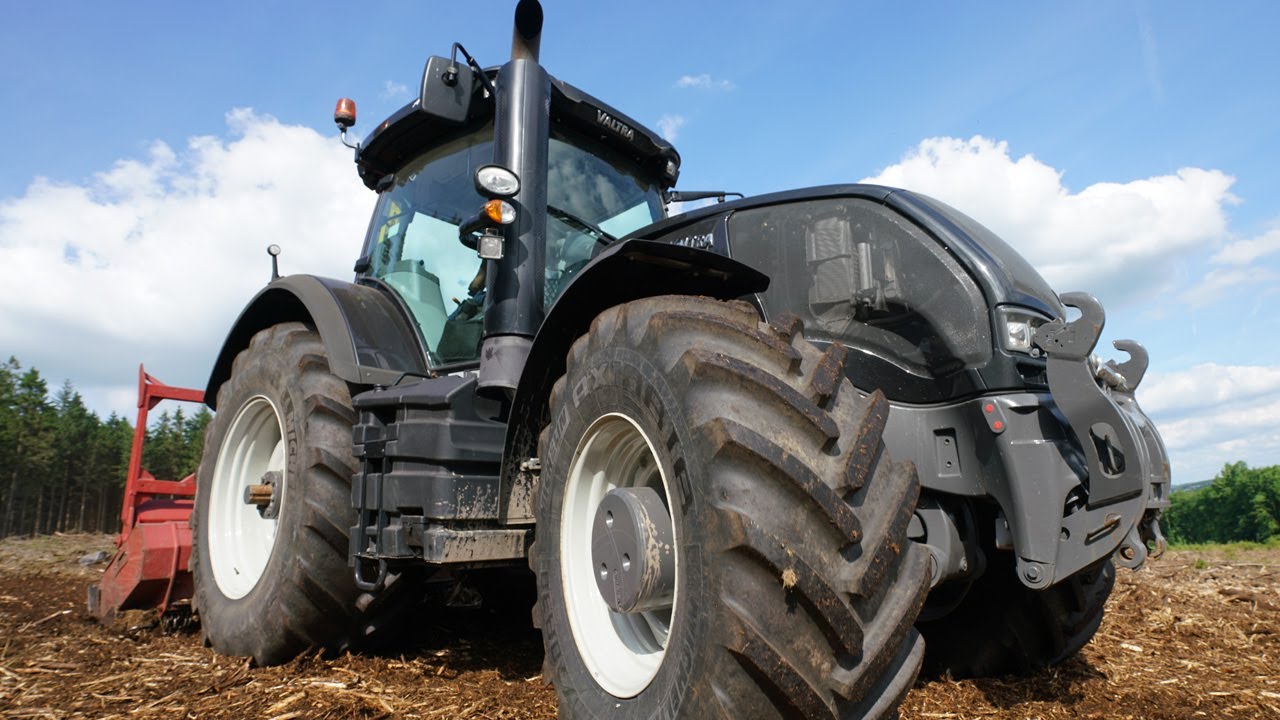 Unterwegs mit Julien Goffin Wegebau- und Forstarbeiten [Mulchen mit Valtra S353 + AHWI] Teil 2