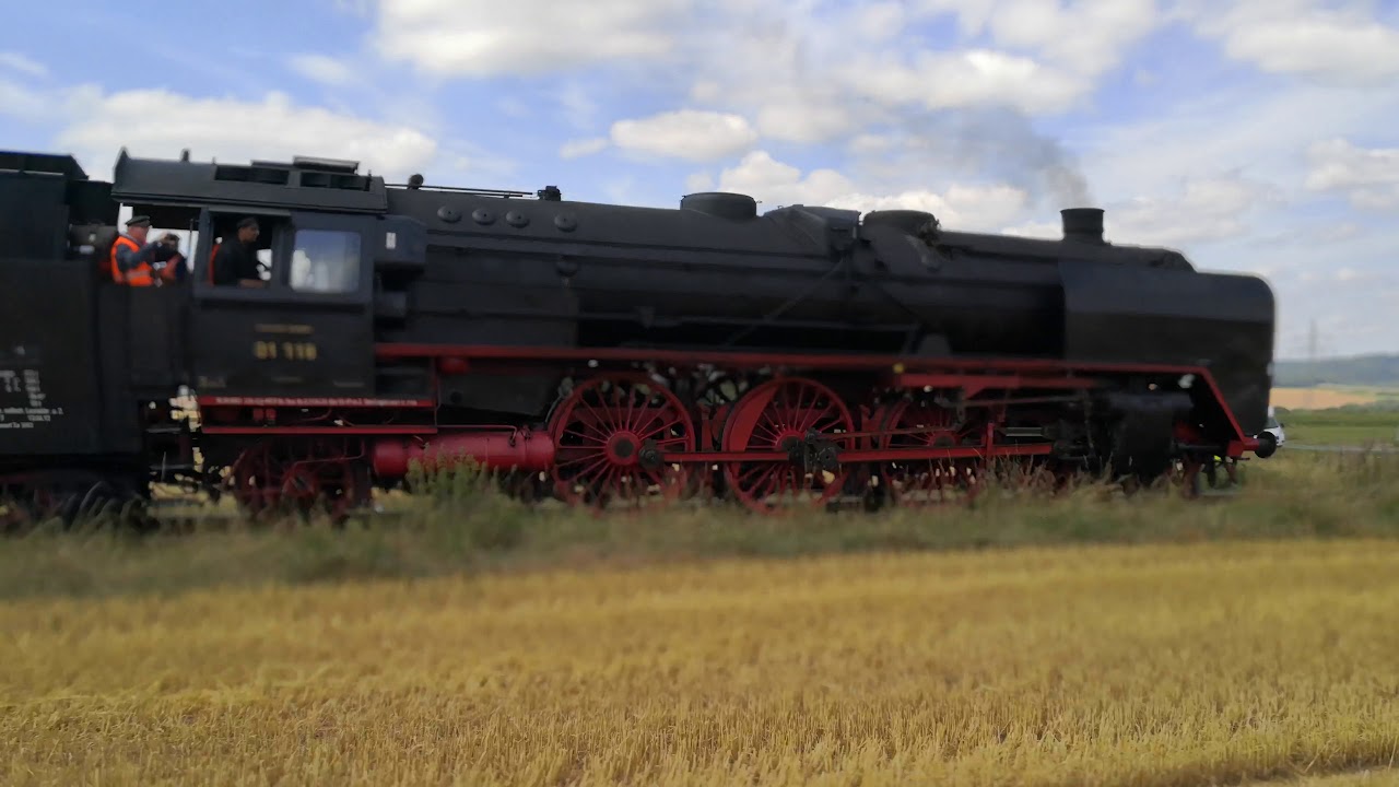 01 118 bei ihrer letzen Fahrt hier bei Birkenbringhausen 04.08.2019 14: 32 Uhr