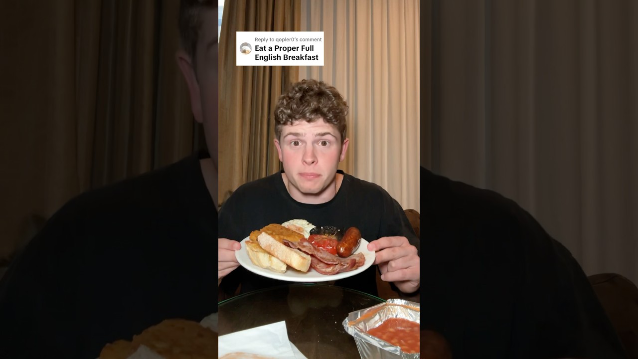 Eating and Rating a Full English Breakfast For The Day!