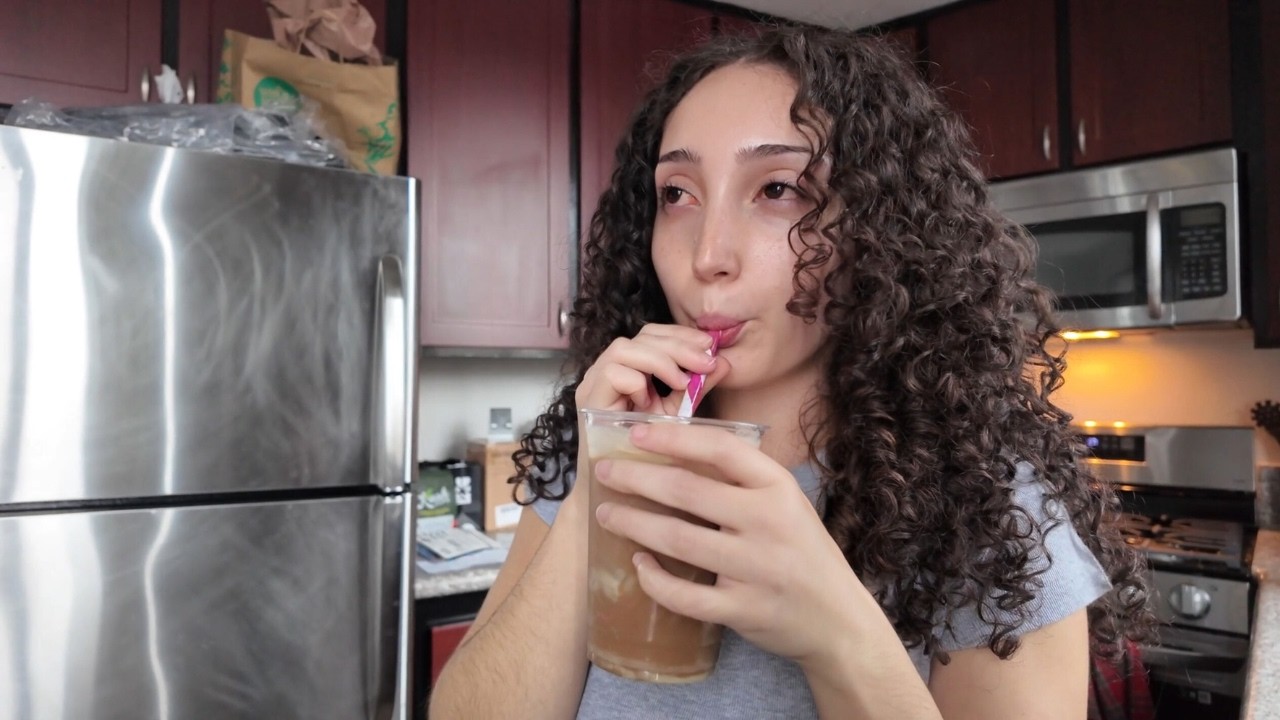 SPEND A CHAOTIC MORNING WITH ME