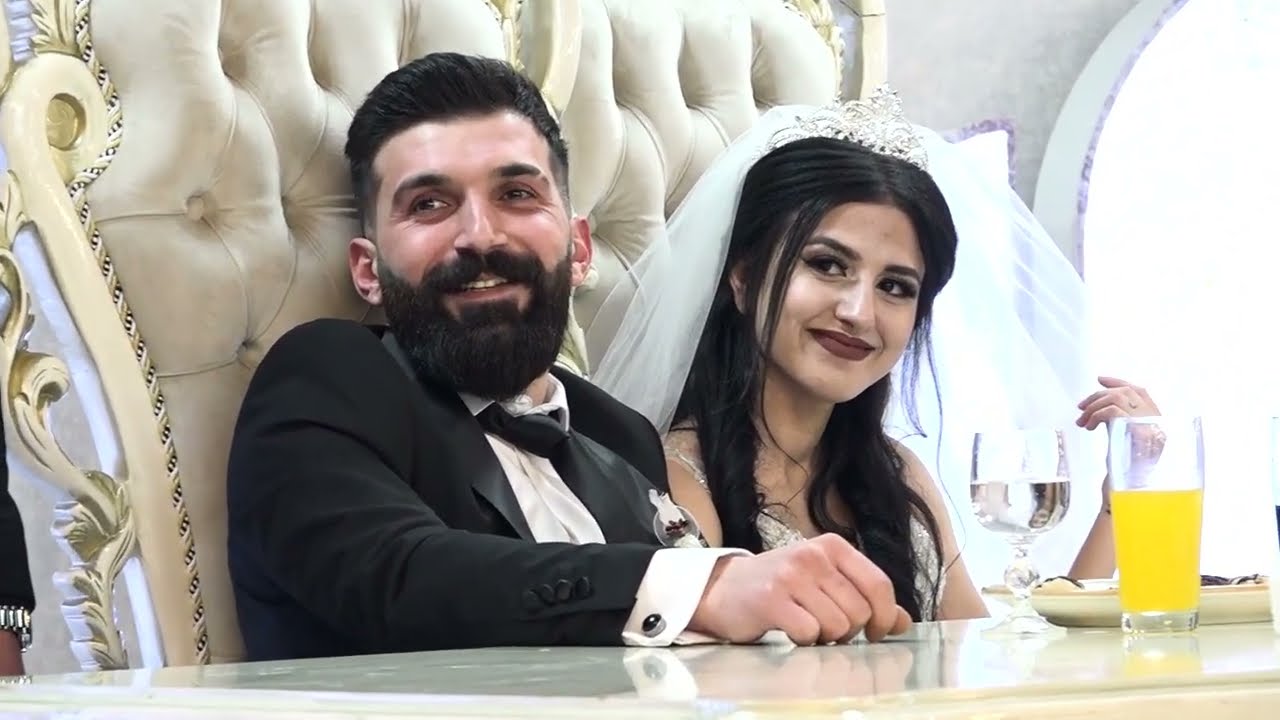 Ferhat Öztürk & Bağlamacı Sabah Yep Yeni GOWEND Gençler Harika Oynuyor Mardin Aşiret Düğünü 2022
