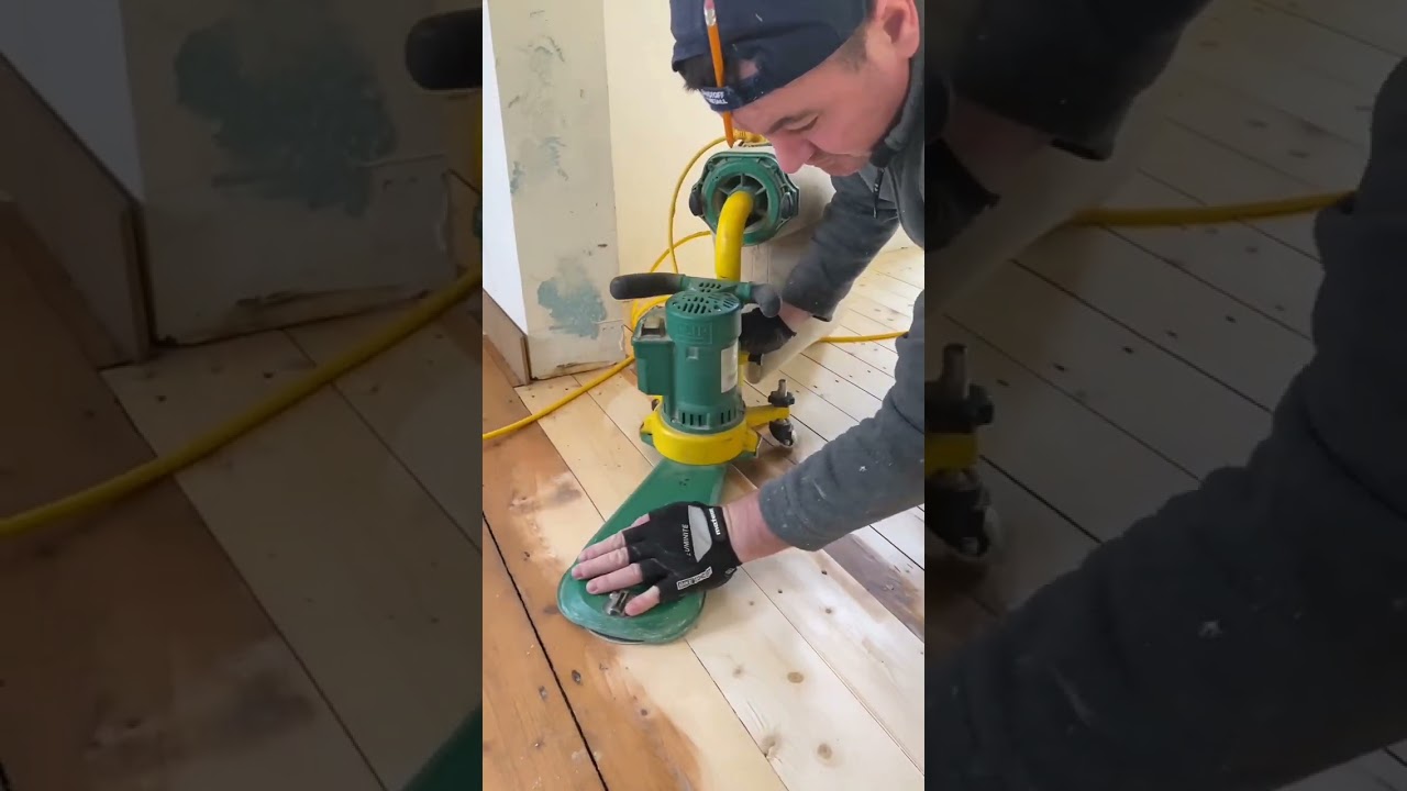 In diesem Video erzähle ich Ihnen wie wir Dielenboden abgeschliffen und geölt haben.