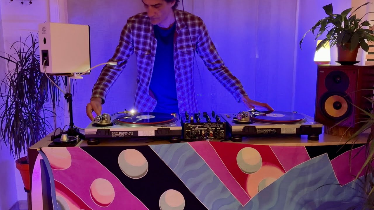 Victi @ The Hypnotist (Hypnotic Techno Vinyl Set)
