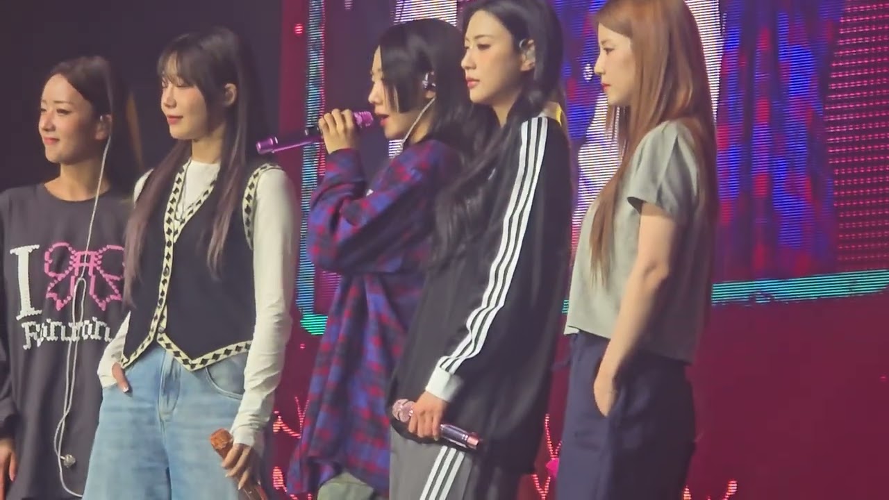 200225 apink pink new year singapore 🇸🇬 soundcheck dumhdurum / withcha / don't be silly