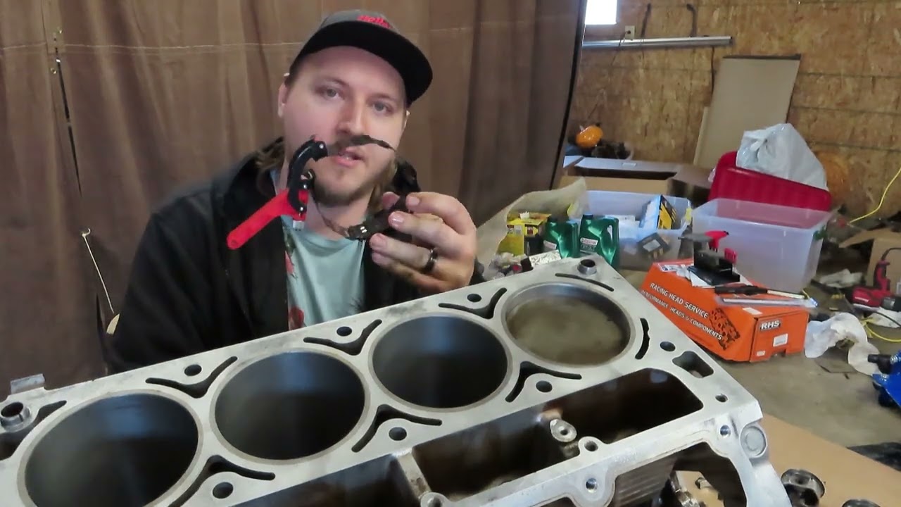 LS1 Ring & Piston Install