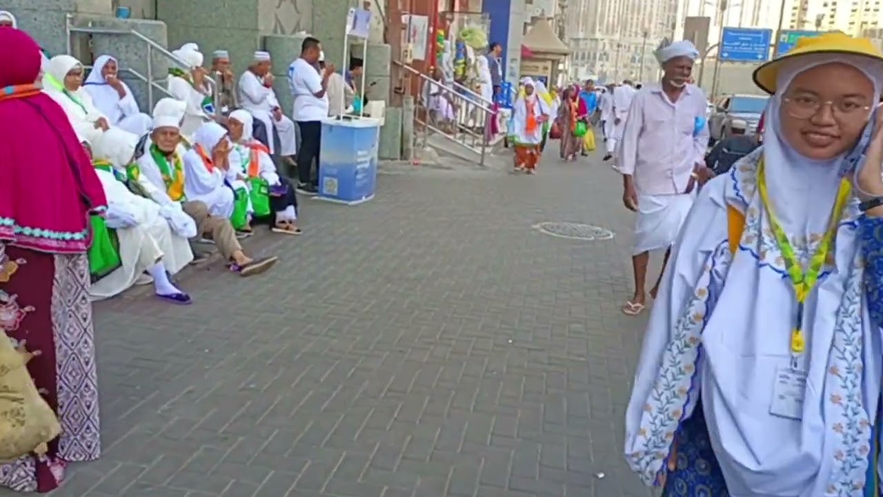 الطريق من فندق واحة الضيافة الى الحرم سيرا على الأقدام مكة المكرمة