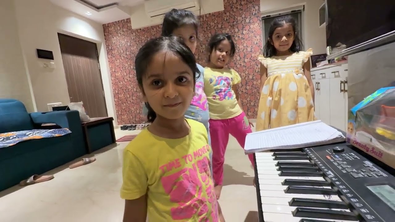 Avya Ka Piano Magic ✨ | Truly Multitalented Kid | Daily Vlog
