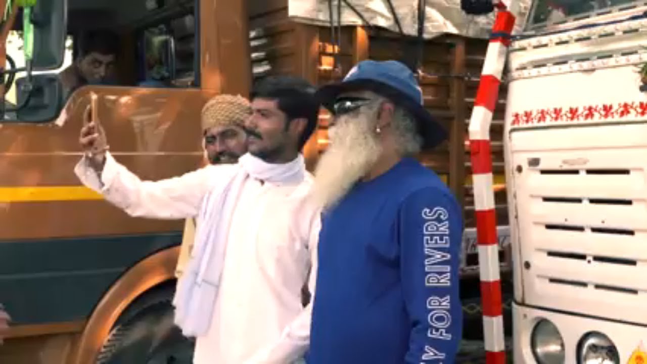 Rally For Rivers - Kanpur to Lucknow | Sadhguru