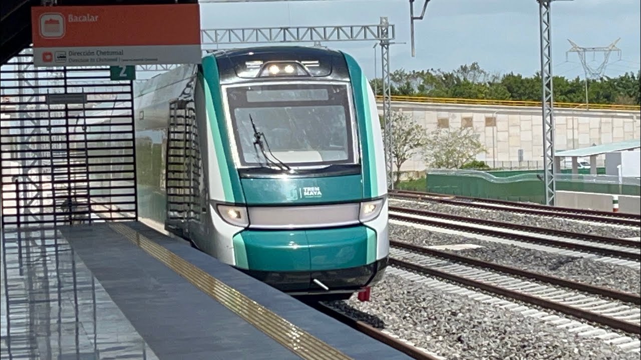 Arribo Tren Maya 😎 a Estación Bacalar, dirección Chetumal