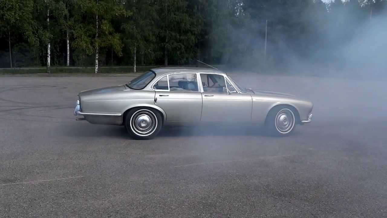 Jaguar Xj6 series 1 donut
