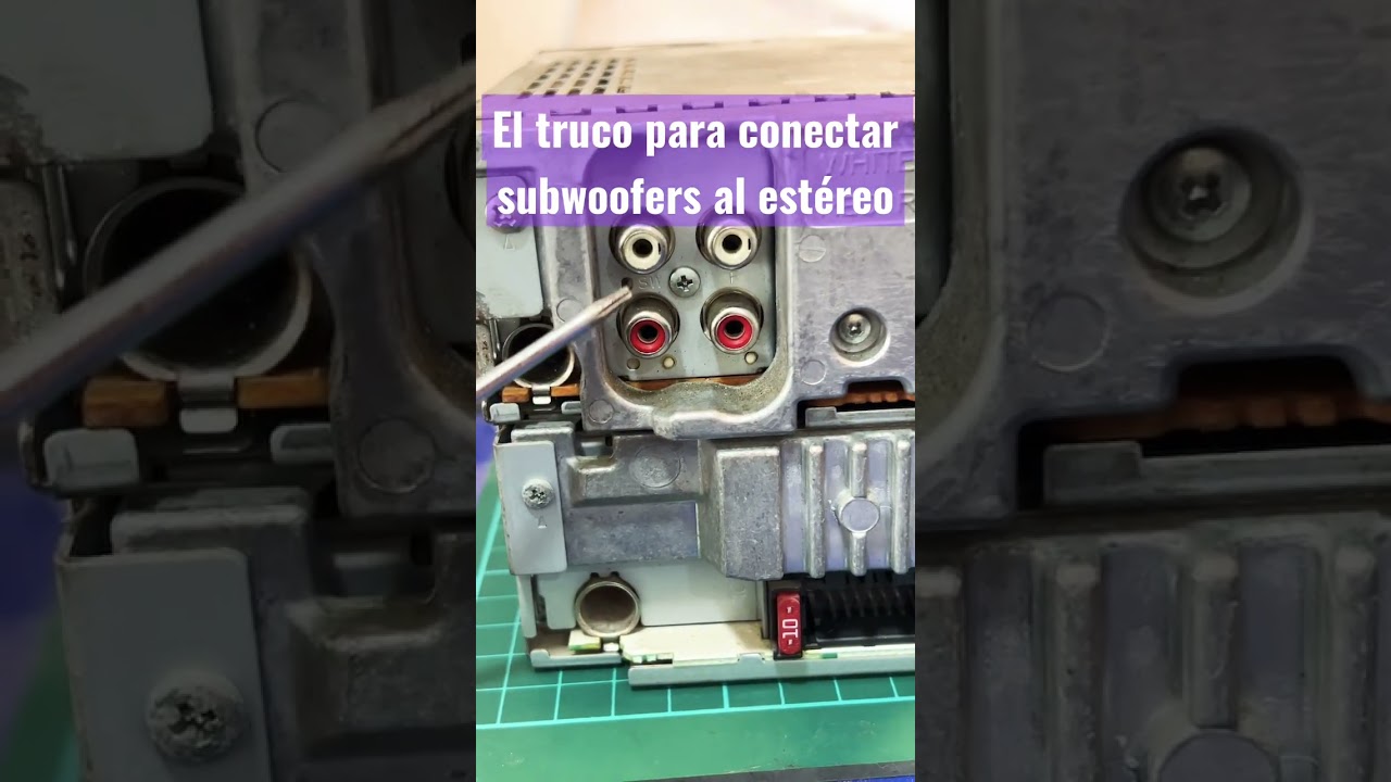 El truco para sacarle provecho a la salida del estéreo exclusiva para subwoofers #caraudio