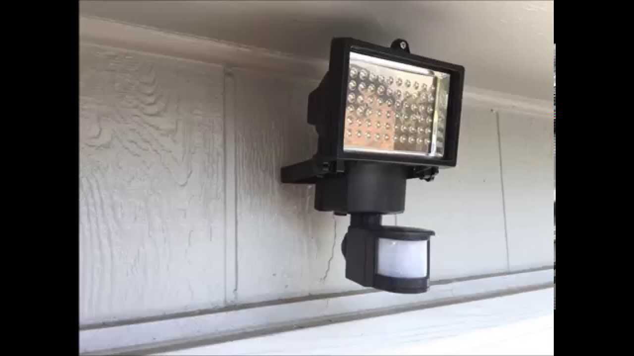 LED Solar Motion Light  - Harbor Freight -  Quick Install and Demonstration