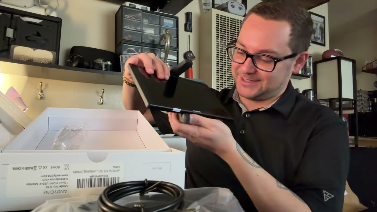 СПЕЦИАЛЬНАЯ РАСПАКОВКА КО ДНЮ РОЖДЕНИЯ!! 🎂 📦