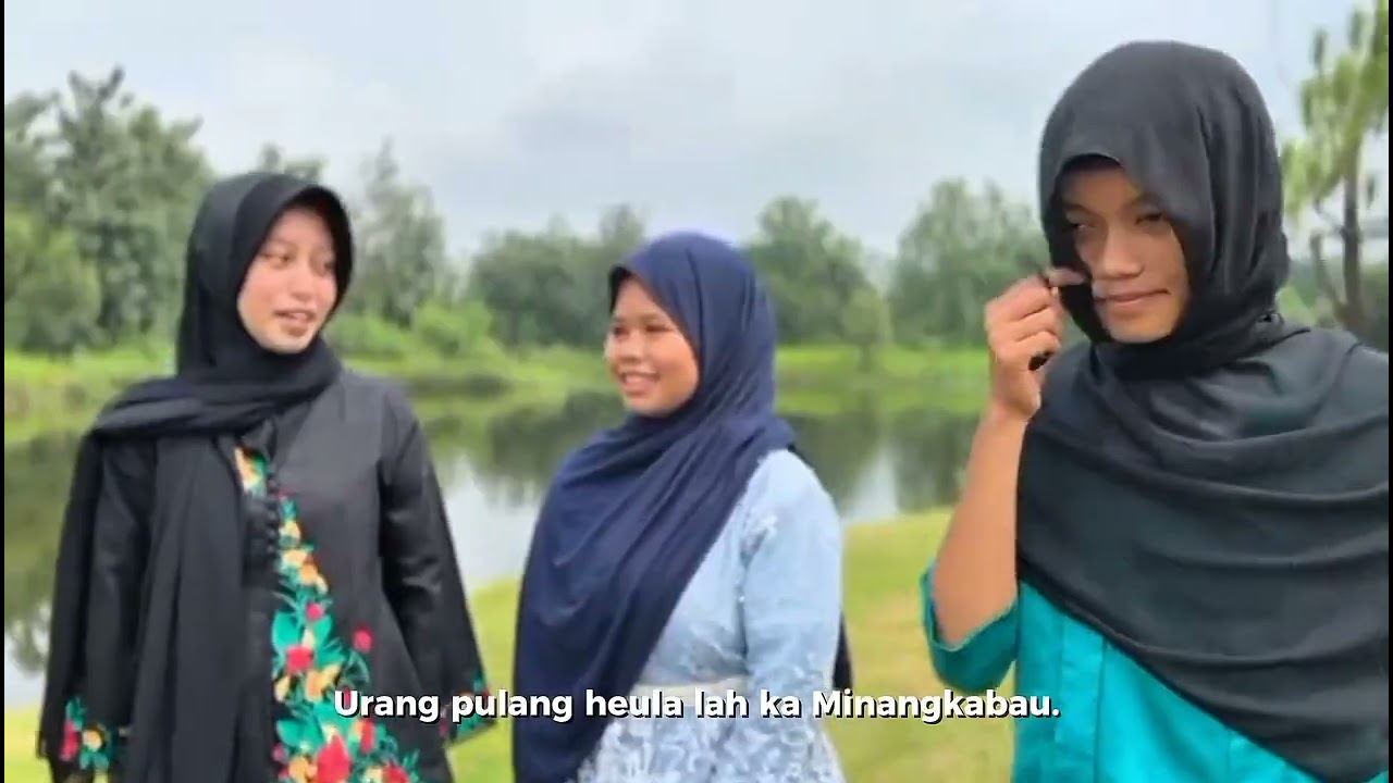TUGAS DRAMA BAHASA SUNDA KELAS 9D (smpn 10 kota bekasi) 