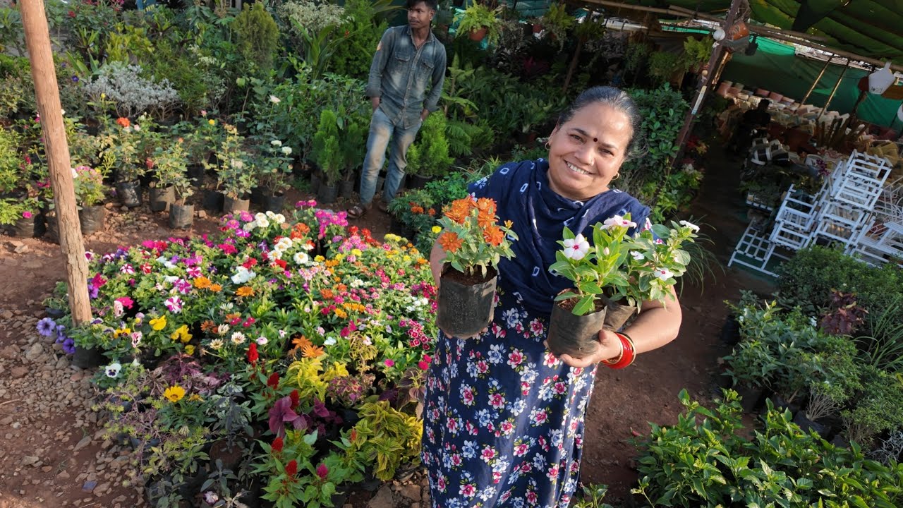 Kitne Sare Flowers Le Liye Mummy Ne  😱