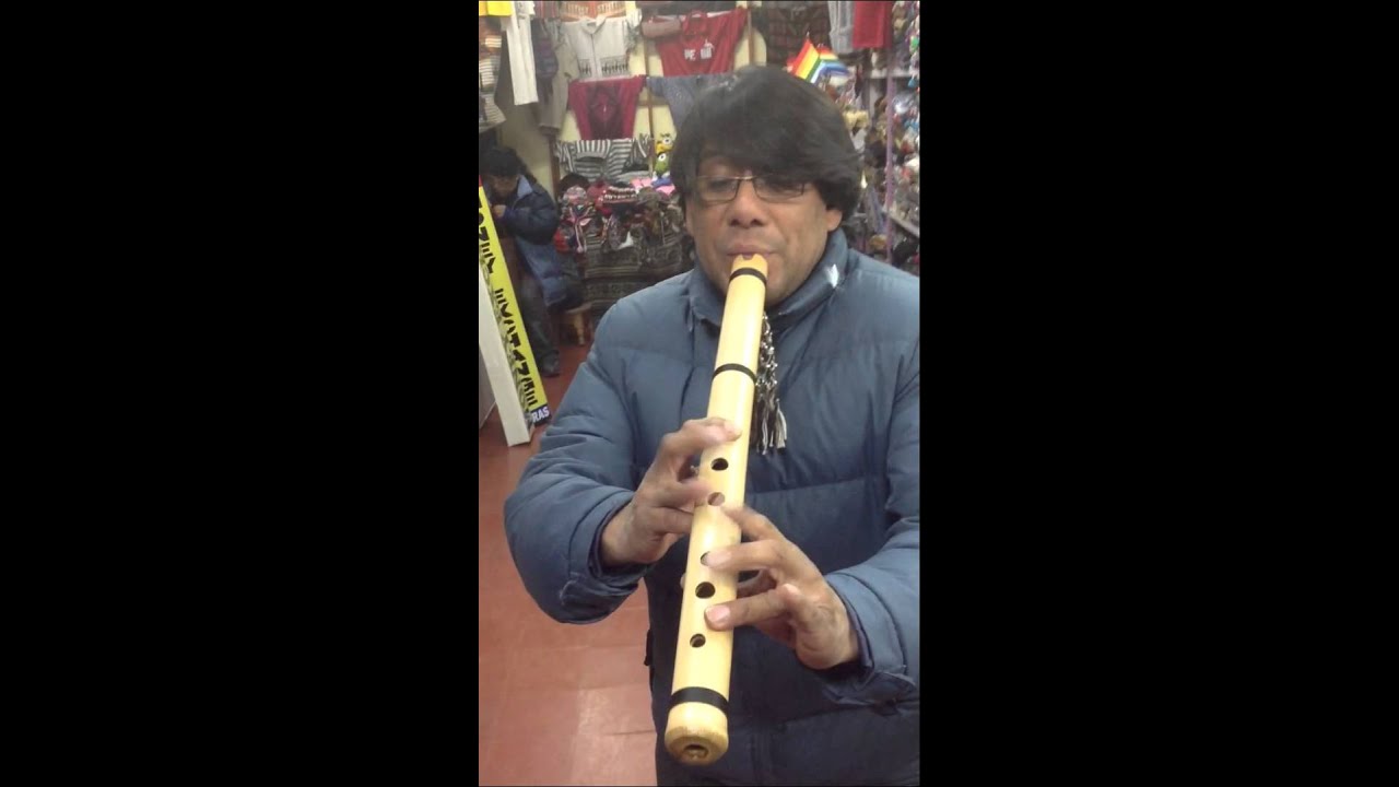 Quenacho Flute Demonstration by David Bolaños Mamani from Cusco, Peru