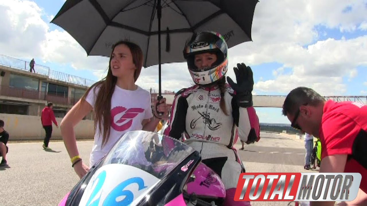 Mujeres Pilotos, belleza y la velocidad: Desmontando mitos