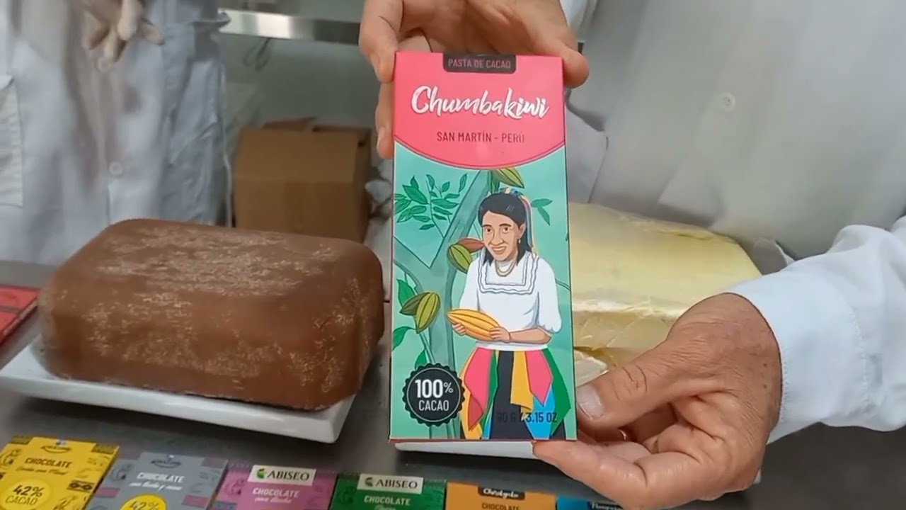 #Agroturismo en Juanjuí en #PepeMariñoPerú. Vamos a una plantación de cacao y a comer chocolate.