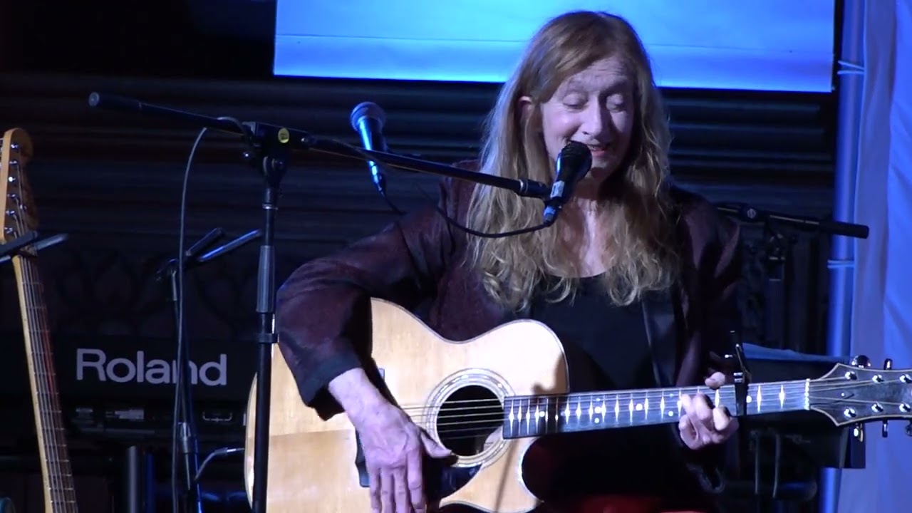 PATTY LARKIN - 