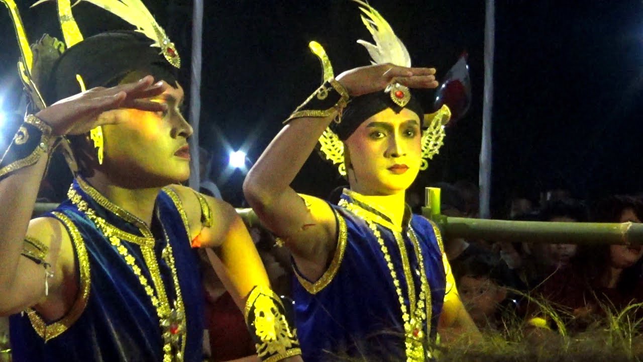 JATHILAN GARANGAN SQUAD ORIGINAL JARAN PUTRA tampil di BALAI BUDAYA PUTAT