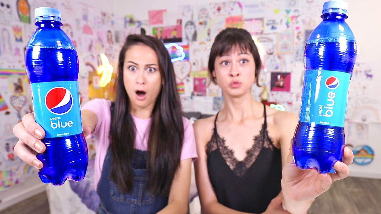 VOOR 'T EERST BLAUWE PEPSI PROBEREN - EN ANDERE GEKKE SNOEP CHALLENGE!