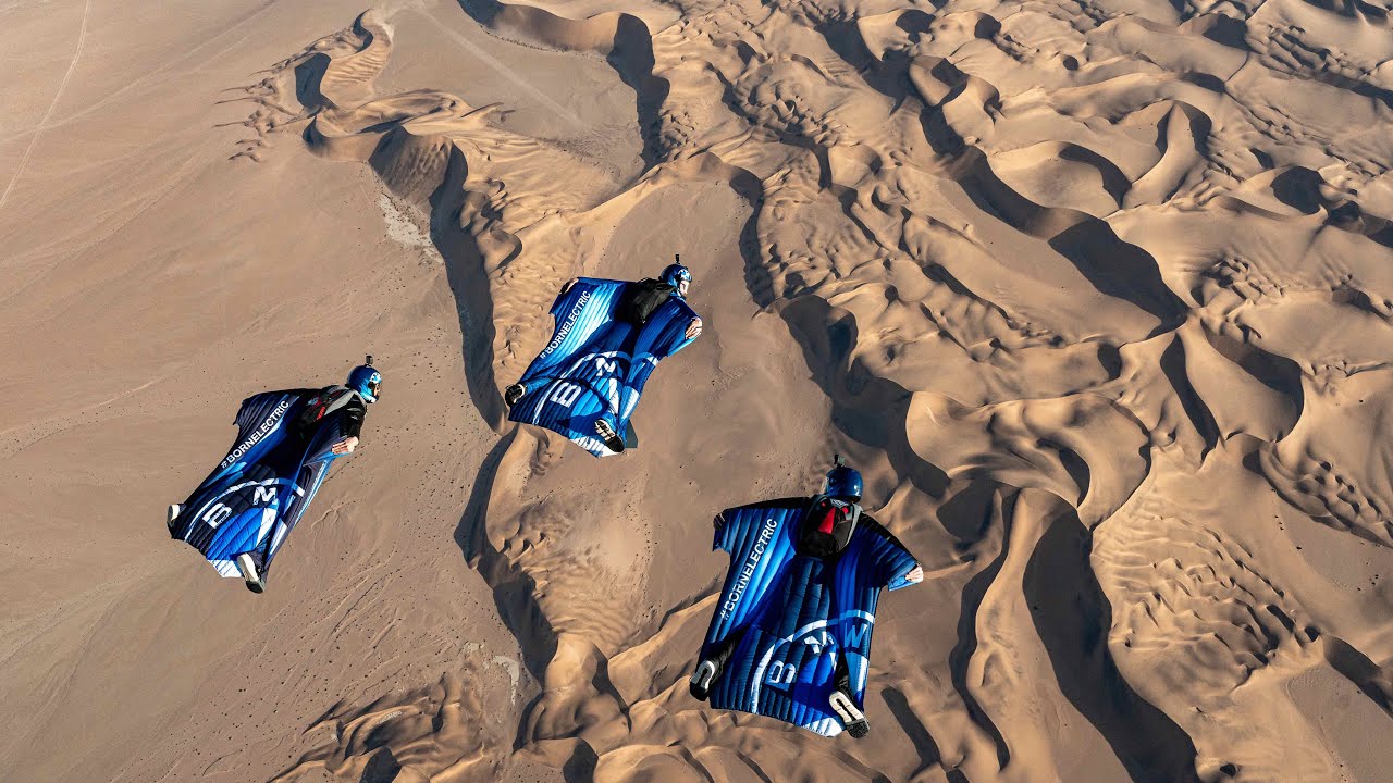Namibia - Wingsuitflying, Basejumping and Paragliding in the desert