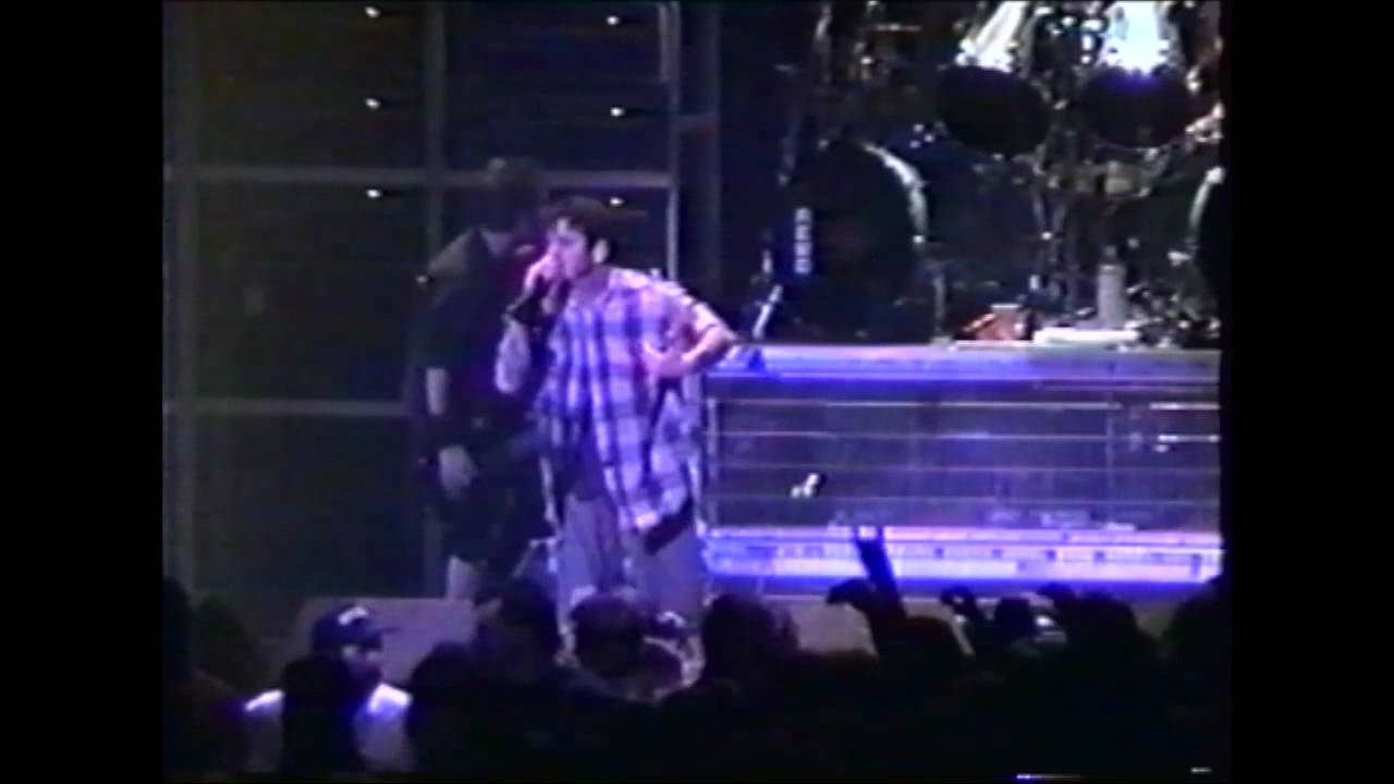 Pantera - New Years Eve 95 - 03 - 5 Minutes Alone