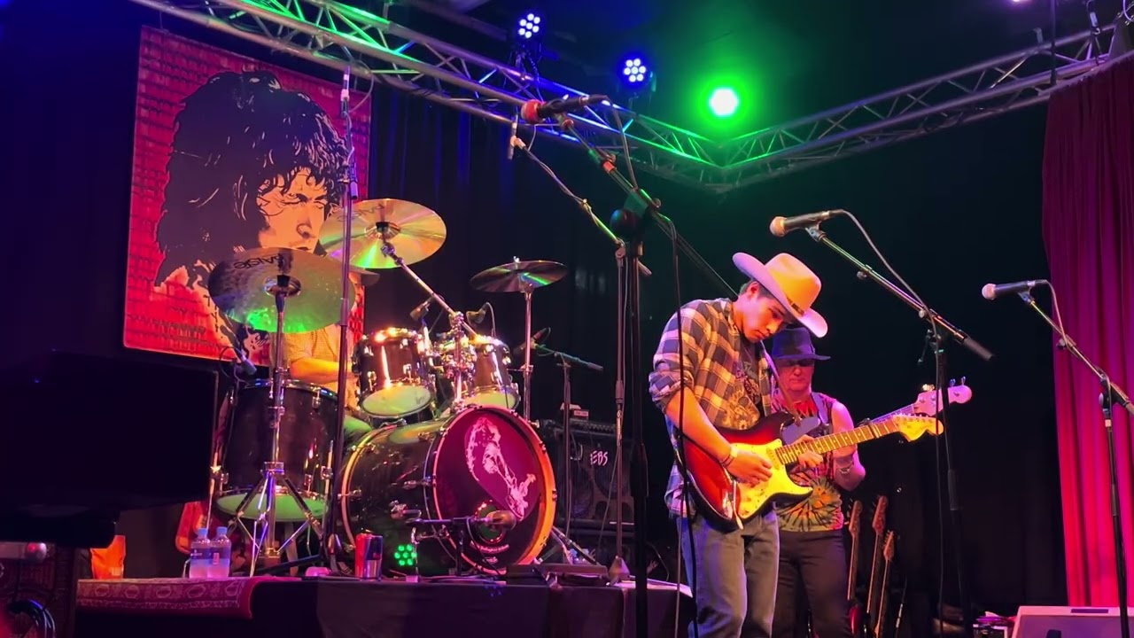 I Fall Apart