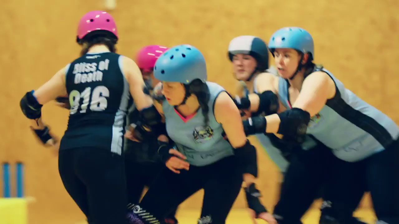 Meet Sarah & Amy, Irish Roller Derby Internationals!