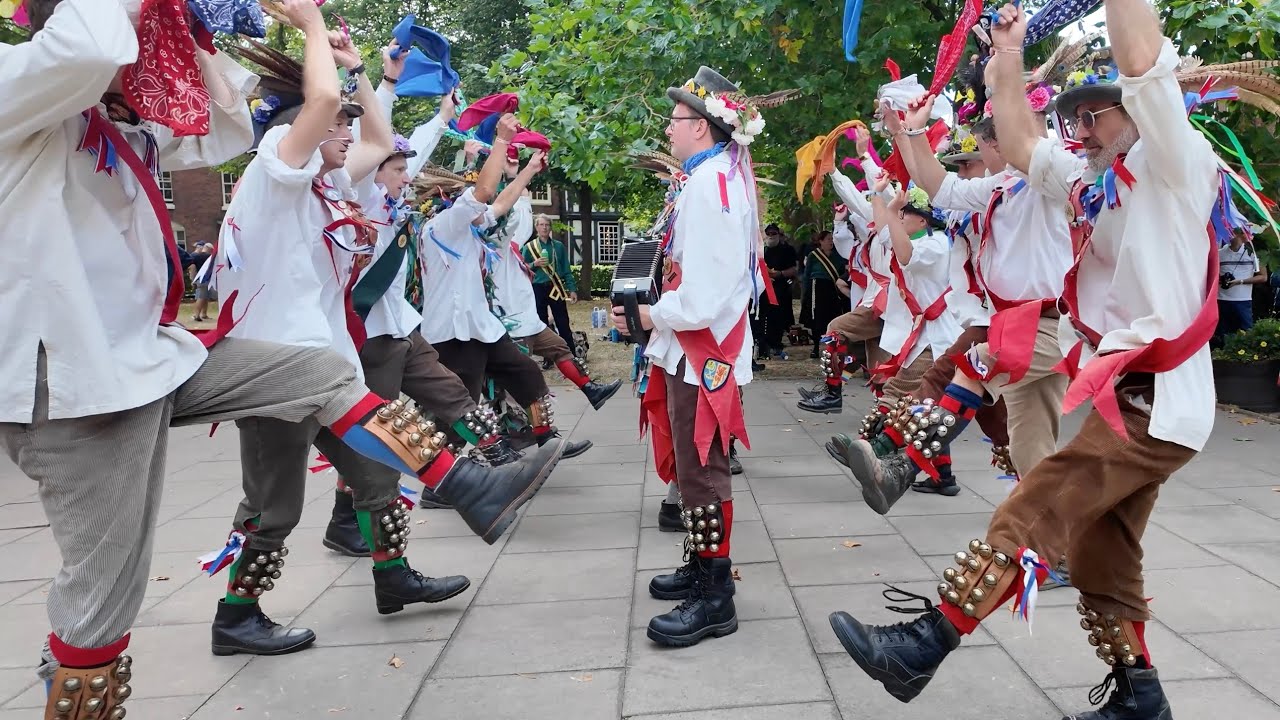 Eynsham Morris dance 'Feathers' at Shrewsbury Folk Festival 2025