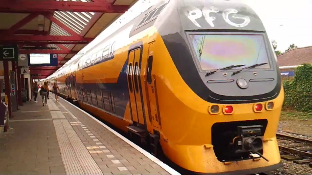 Treinen spotten op station Ede Wageningen. (Valleilijn en 12 bakken VIRM!)