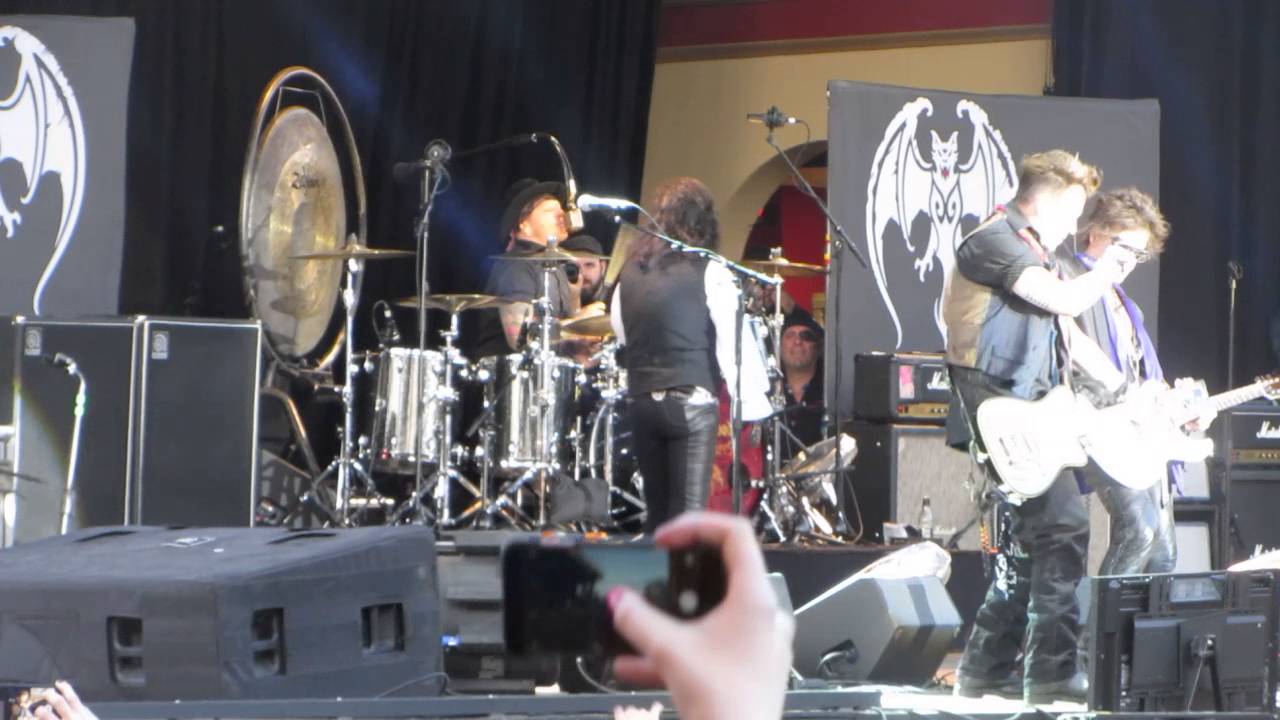 HOLLYWOOD VAMPIRES * Ace of Spades * Gröna Lund 2016