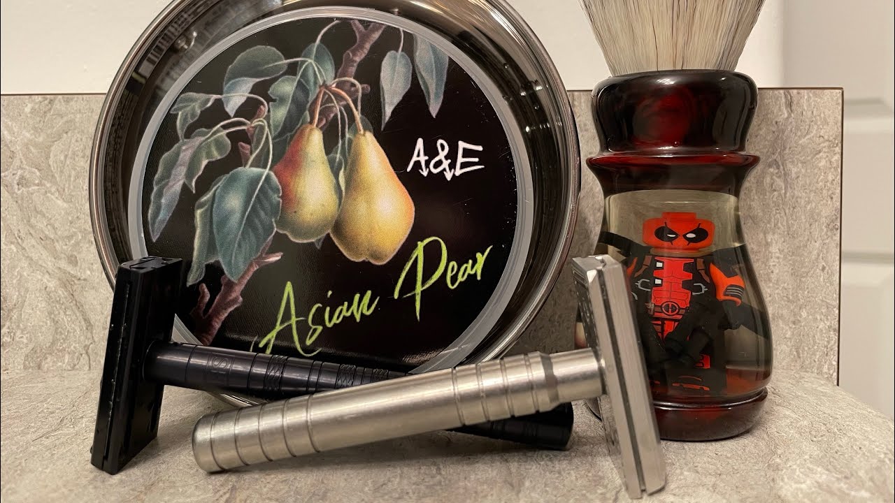 The Winning Razor vs. Henson Medium