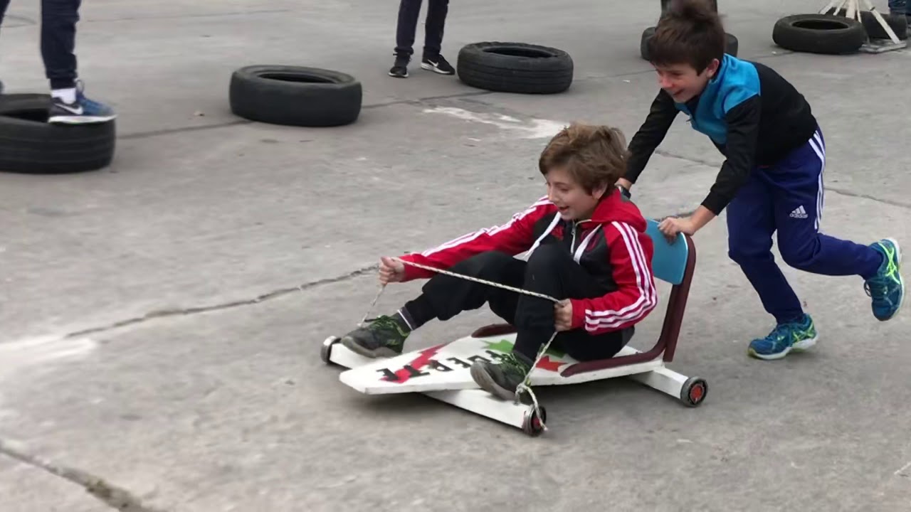 3) La Carrera de Carritos a Rulemanes en el Oratorio Juvenil Pequeño Mundo de MDP