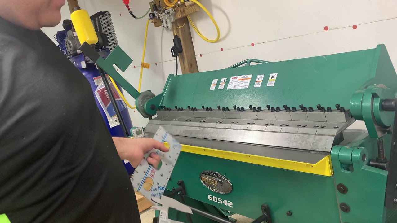 P02 - Bending sheet metal with Grizzly G0542 for enclosure design