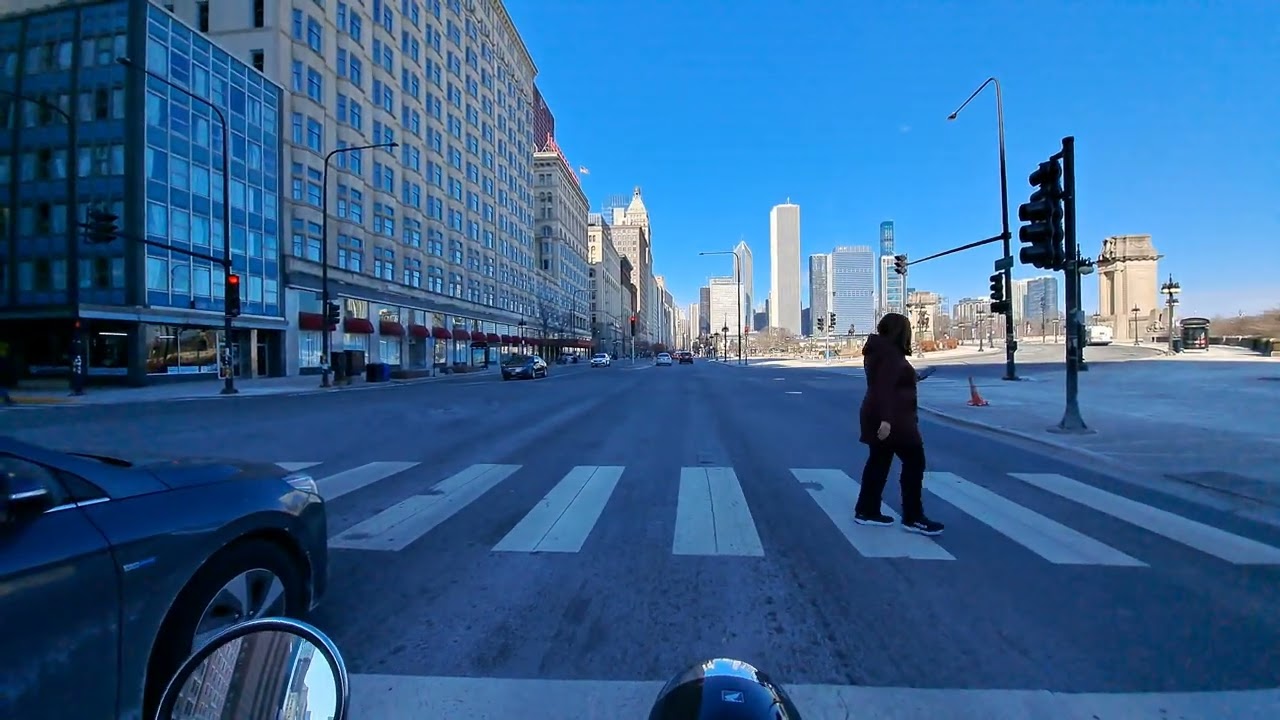 2013 Honda Metropolitan - Downtown Chicago Ride