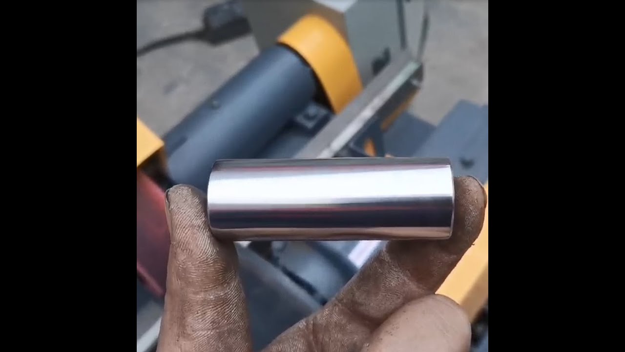 Short pipe centerless brushing and polishing machine