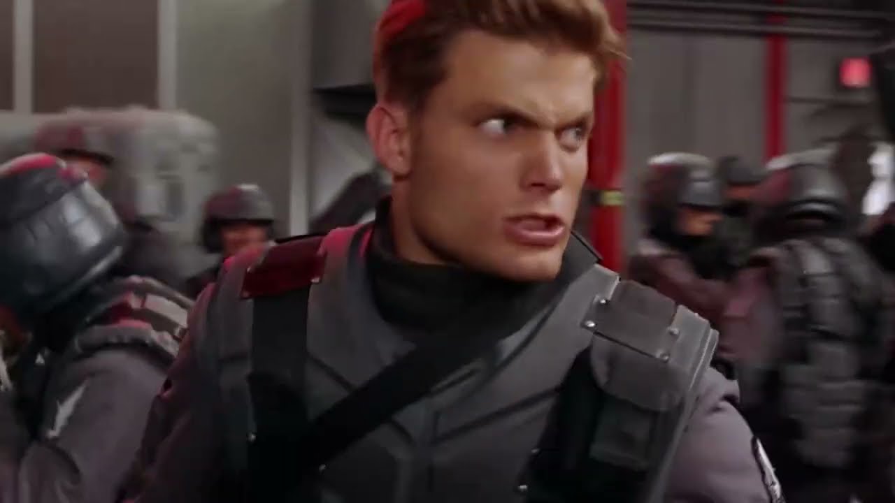 Starship Troopers - Lt.  Rico - Come on you apes, you want to live forever?!