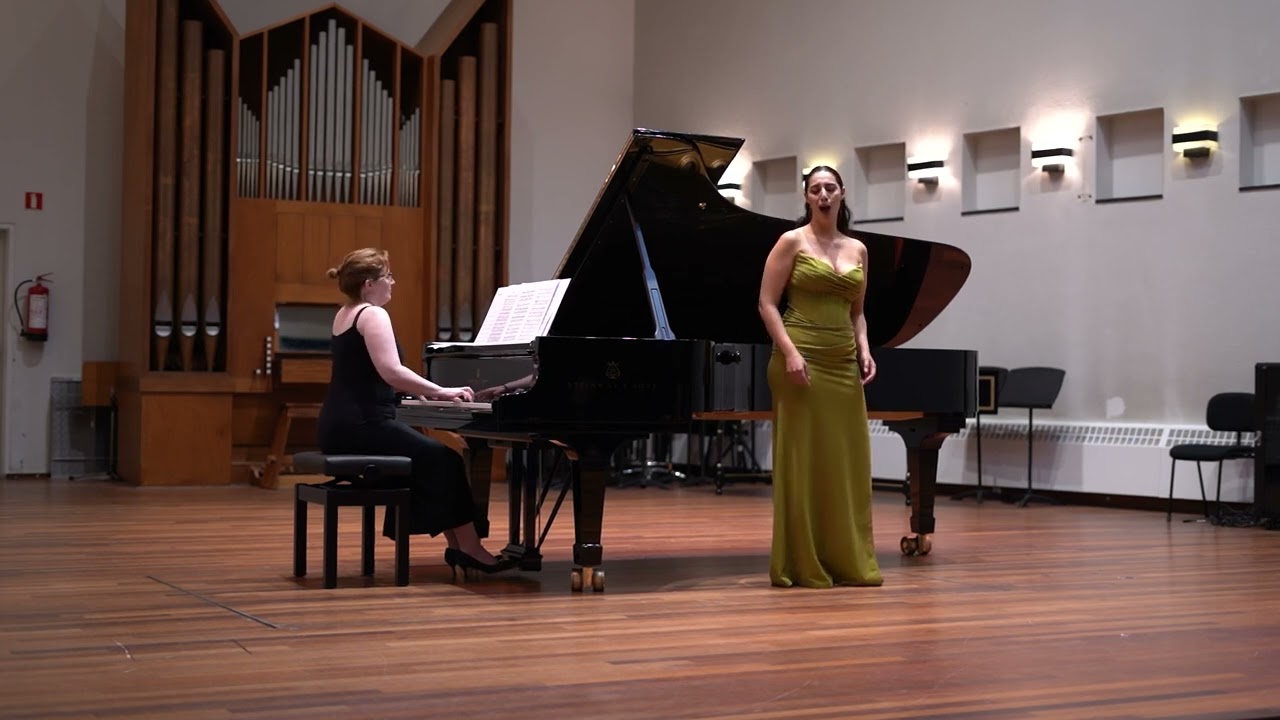 G. Bizet: Carmen “Habanera”