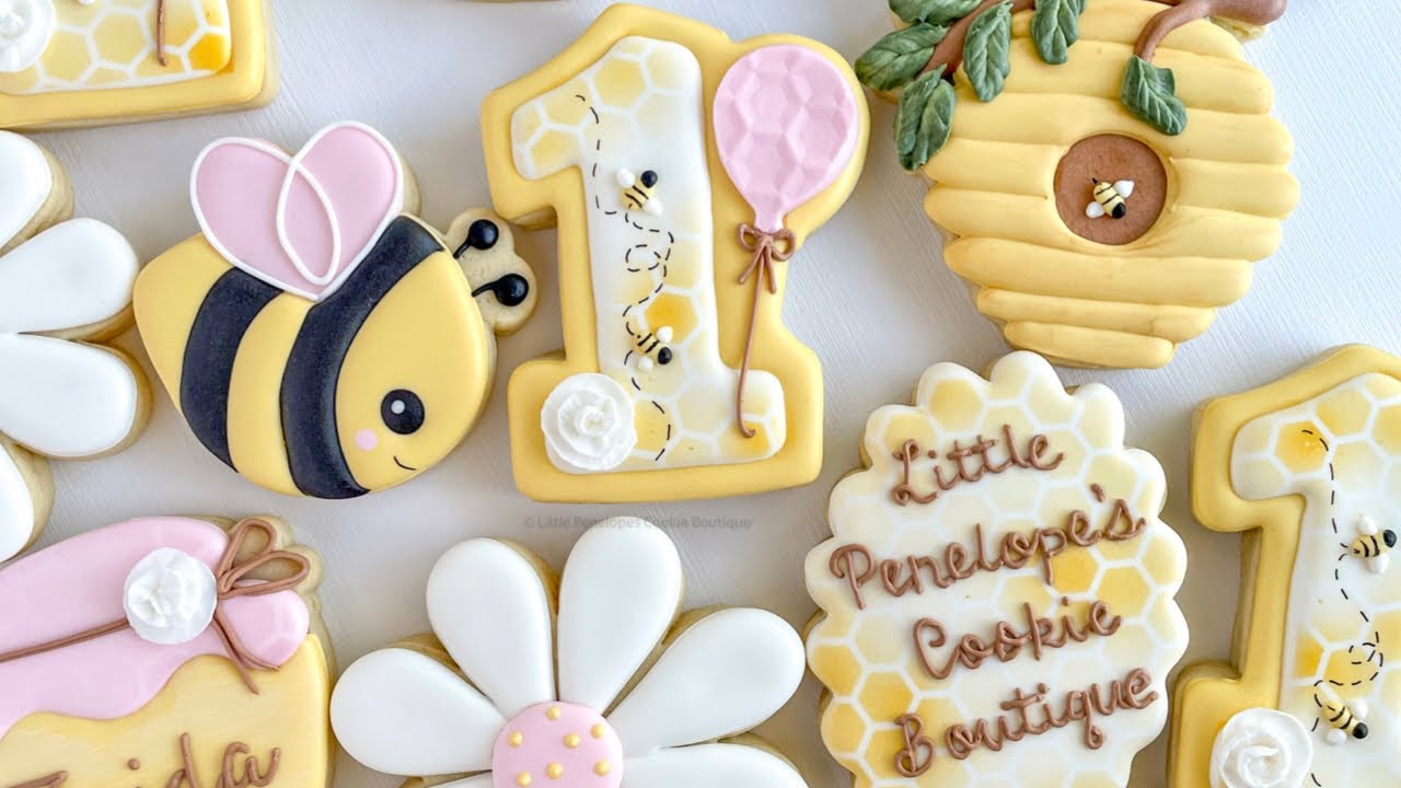 How to Make Cute Bumble Bee Themed Birthday Decorated Sugar Cookies