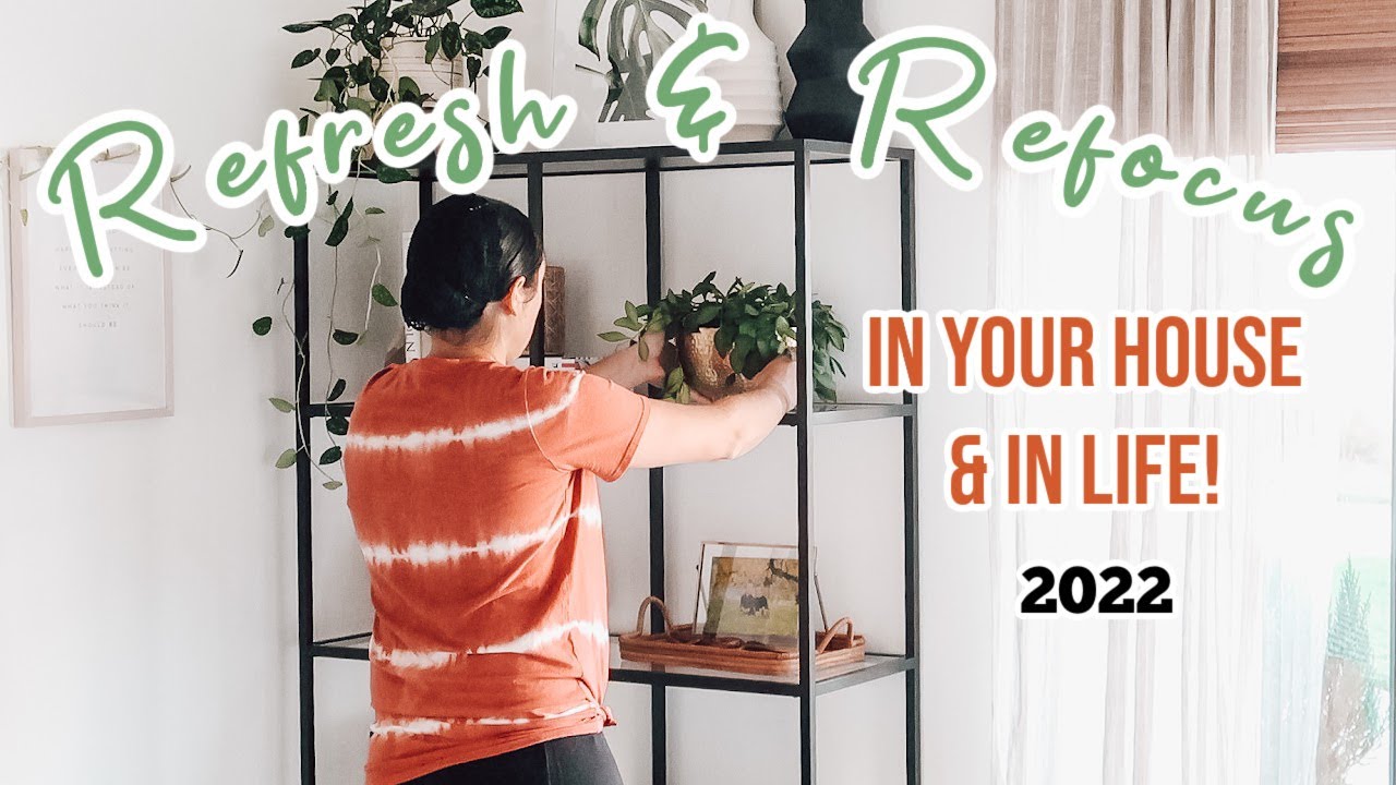 2022 Homemaking As Mennonite | Undecorating, Cleaning & Decorating my Home