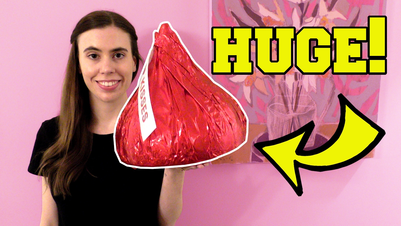 WORLD'S LARGEST CHOCOLATE HERSHEY KISS!!!