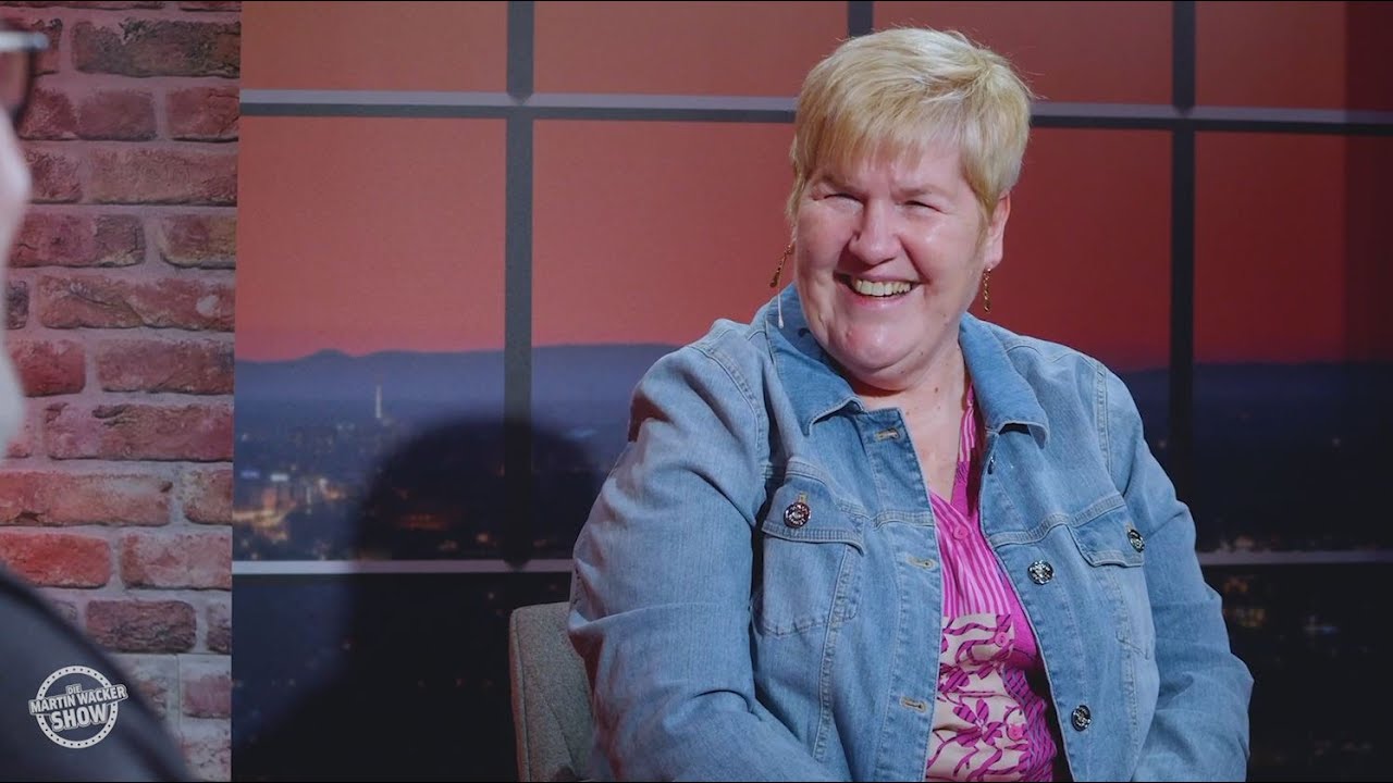 Die Martin Wacker Show mit der Lachtrainerin Carmen Goglin